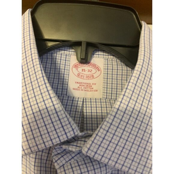 Brooks Brothers Traditional Fit Non-Iron All Cotton Button Down White and Blue C - Picture 2 of 3